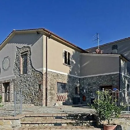 Agriturismo Signorini Farm stay *